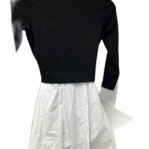QEW Ladies Black & White hi/low Blouse Size xs